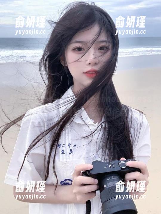 获取HaNari (하나리)LeeheeExpress作品，免费发现她的写真创作之美！
